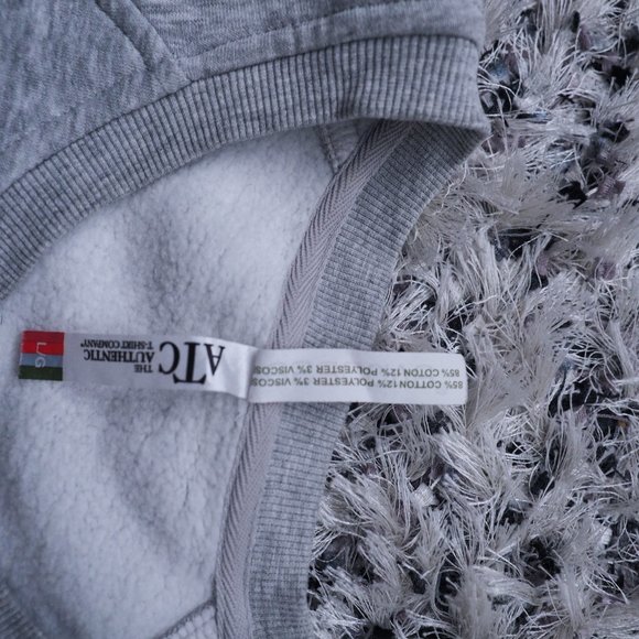 Limited Edition Sold Out Oversized M/L Supercrush Vancouver Grey Crewneck - Picture 5 of 8